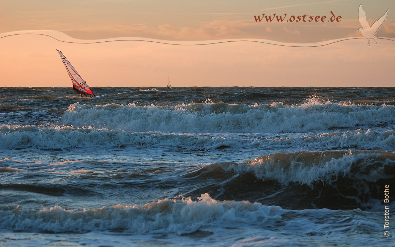 Hintergrundbild: Surfen auf der Ostsee