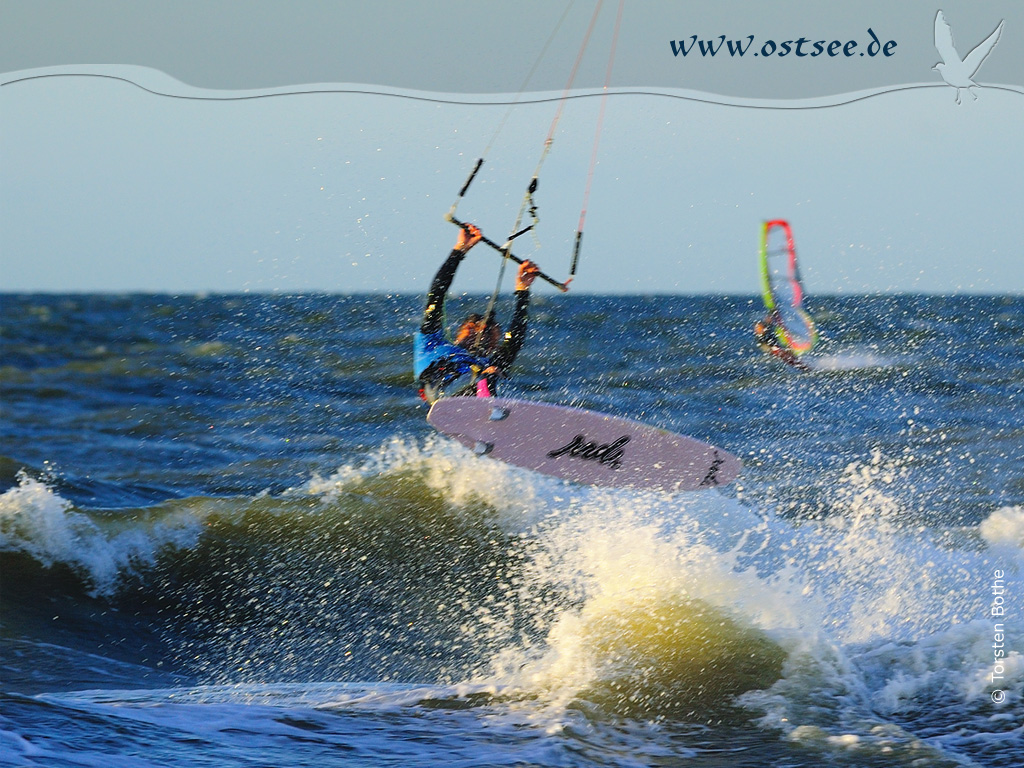 Kitesurfer auf der Ostsee