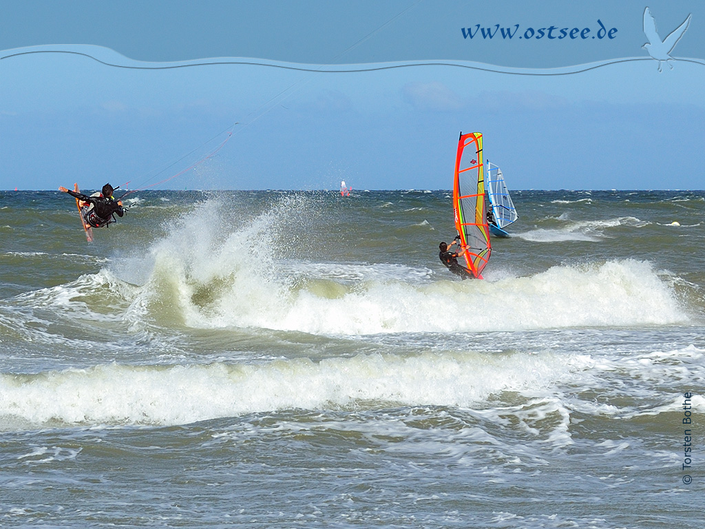 Surfer auf der Ostsee