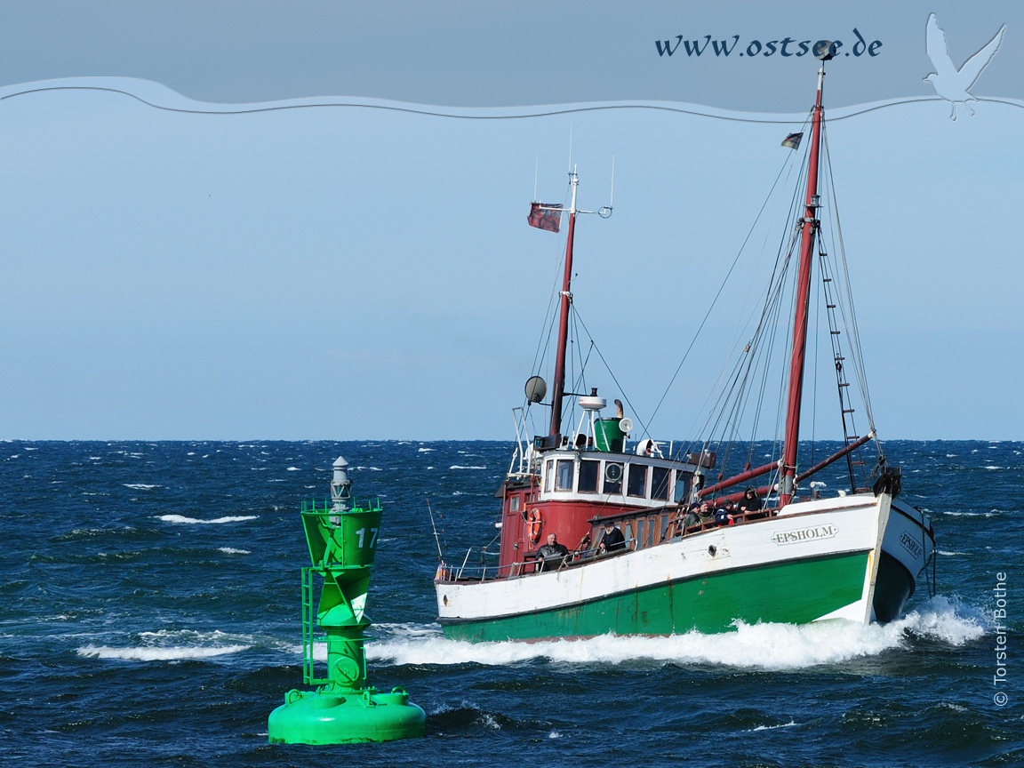 Hintergrundbild: Fischkutter an der Ostsee