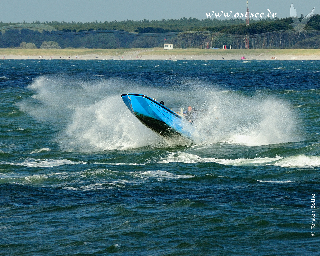 Motorboot auf der Ostsee