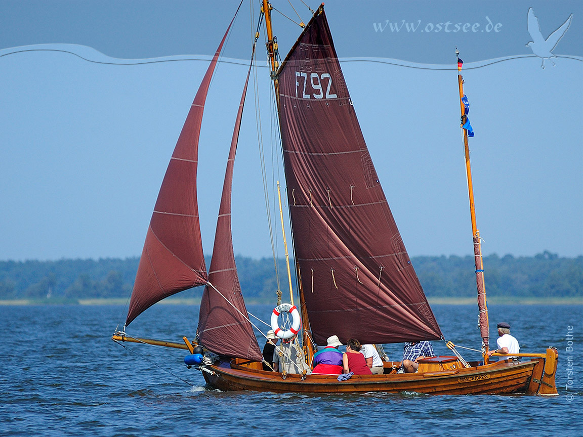 Zeesboot an der Ostsee