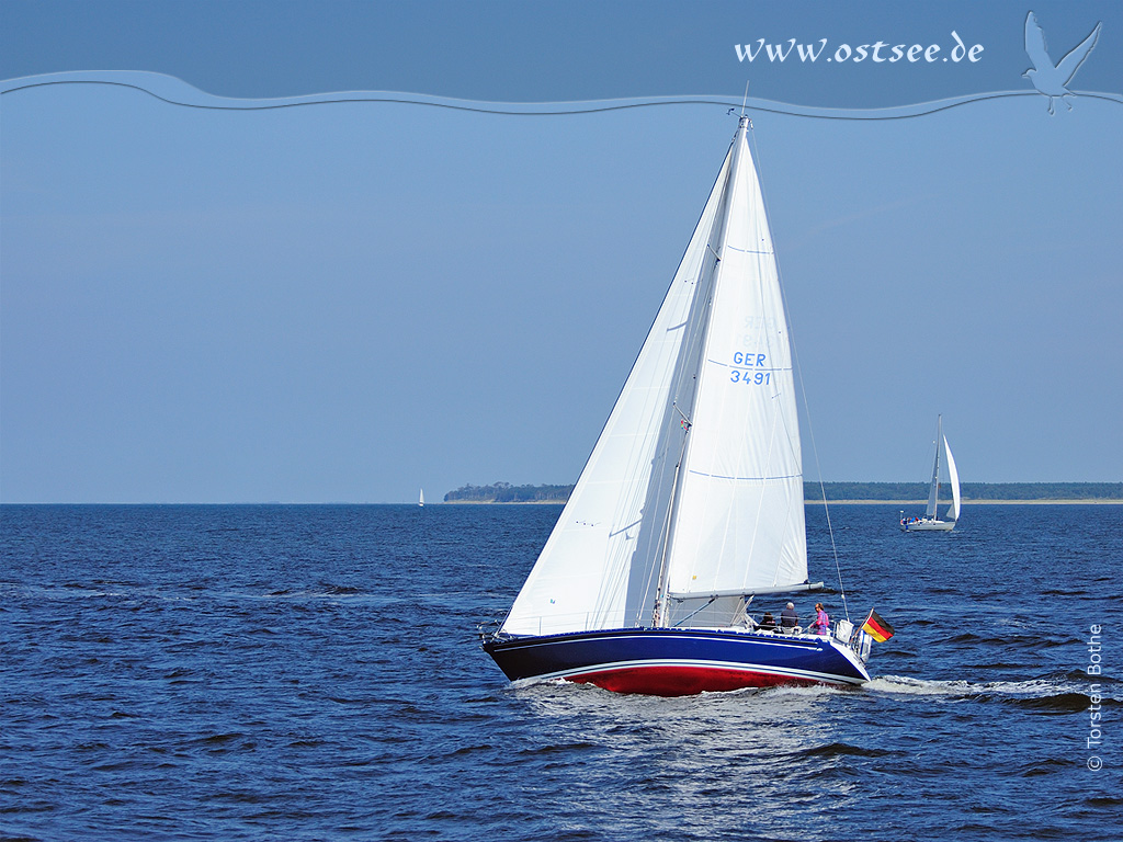 Hintergrundbild: Segeln auf der Ostsee