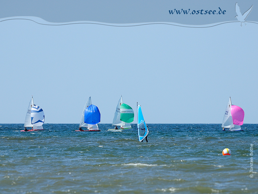 Hintergrundbild: Wassersport auf der Ostsee