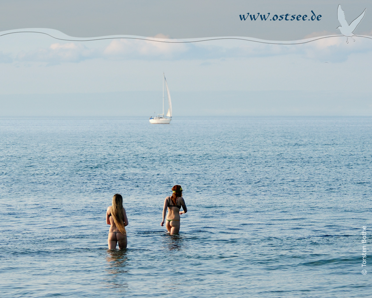 Hintergrundbild: Baden in der Ostsee